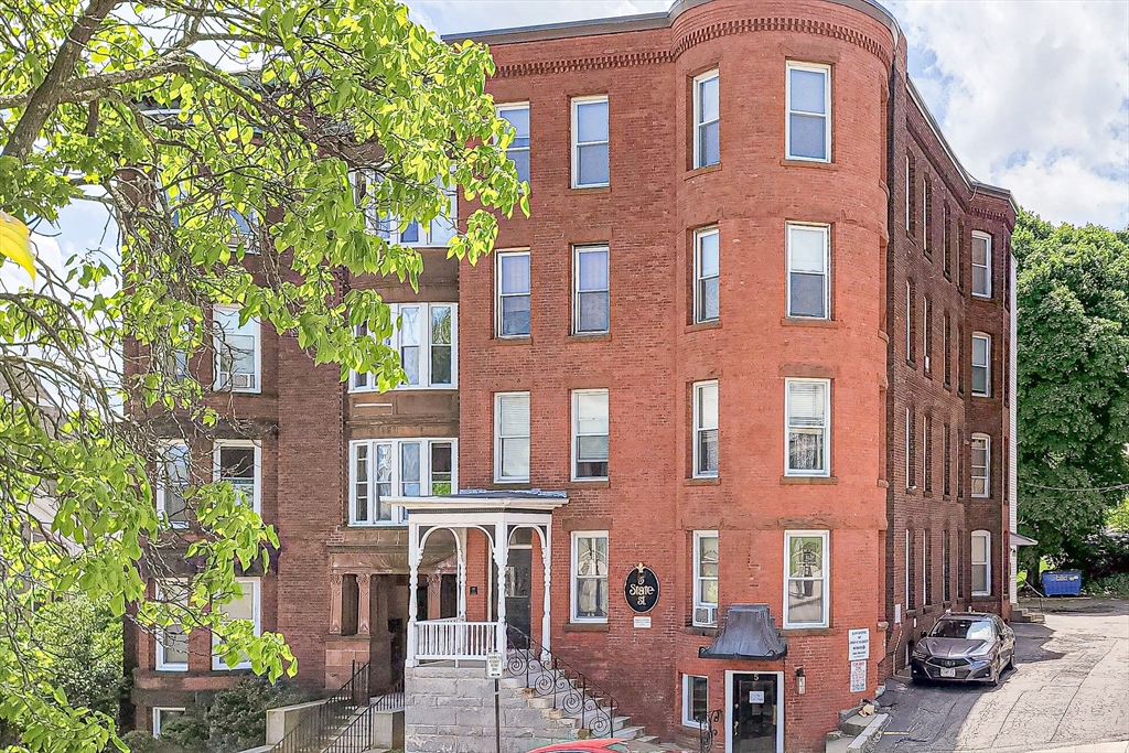 5 State Street, Unit F3 Worcester, MA 01609 - Photo 1 of 17 Gallery Image 1