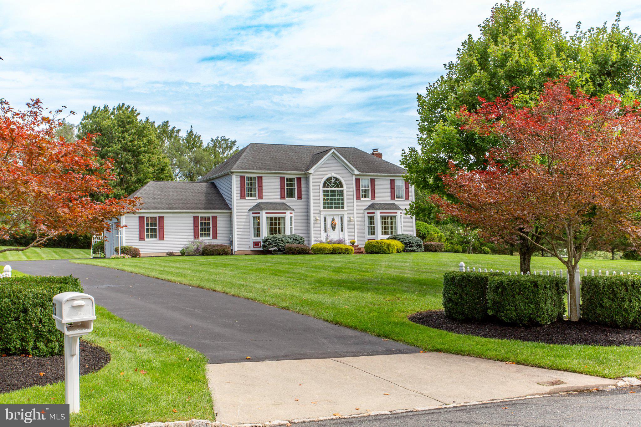 Welcome to 25 Farmhouse Road!