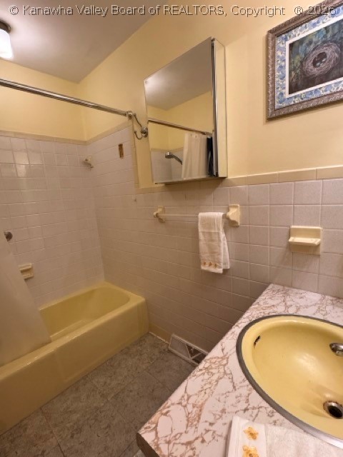 3956 Indian Creek Road Elkview, WV 25071 - Photo 17 of 26 Gallery Image 17