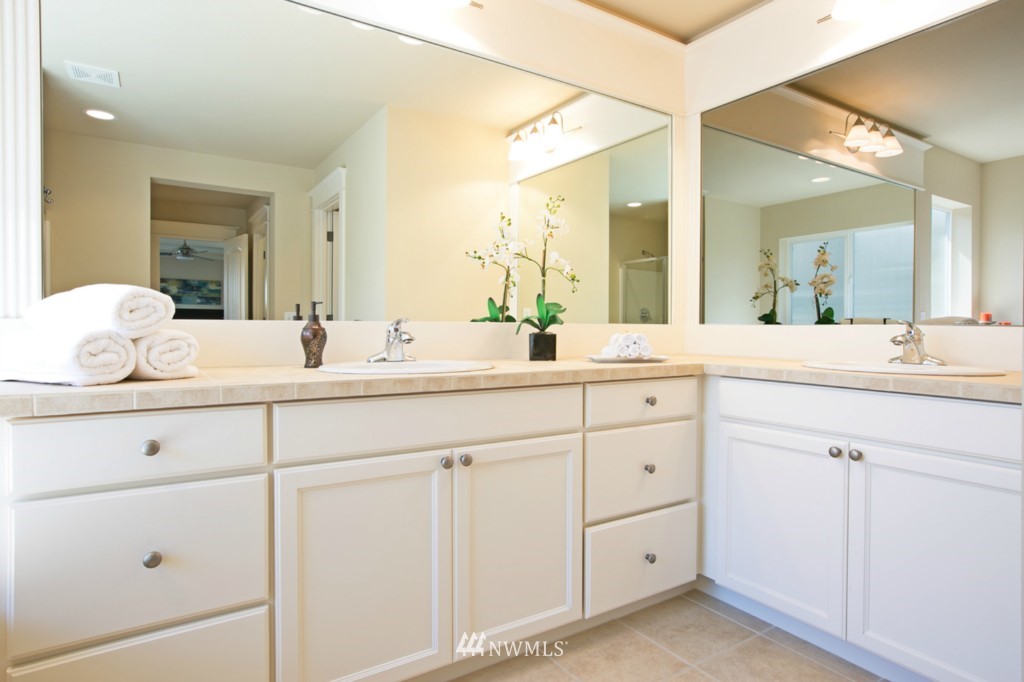 23509 8th Drive Southeast, Unit 41 Bothell, WA 98021 - Photo 6 of 11