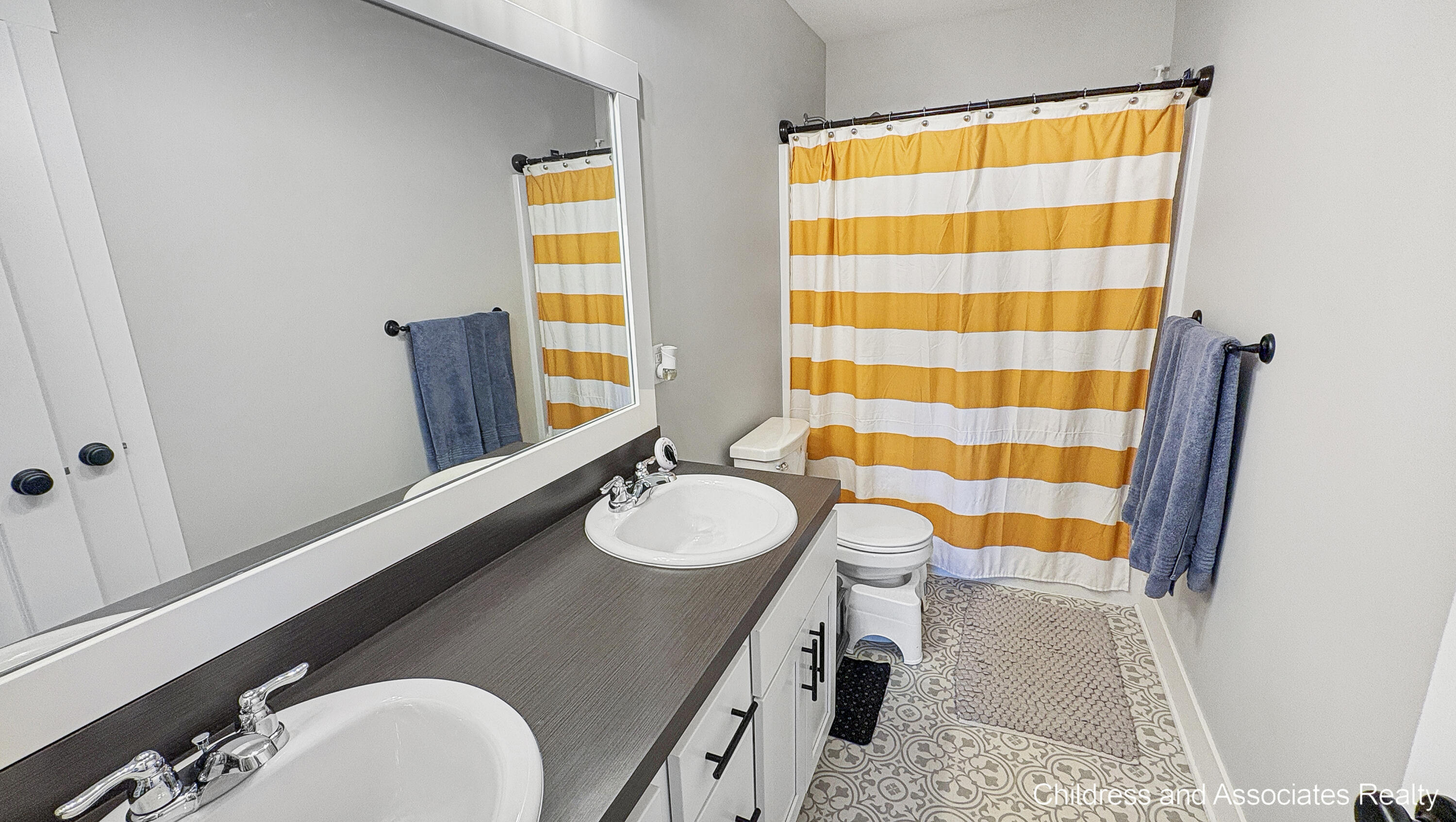 1551 Wales Road Southeast Lowell, MI 49331 - Photo 16 of 43 15