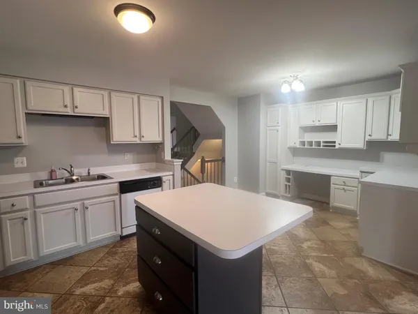 $2,350 | 4508 Papillion Court, Fredericksburg, VA 22408