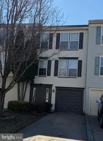 $2,350 | 4508 Papillion Court, Fredericksburg, VA 22408