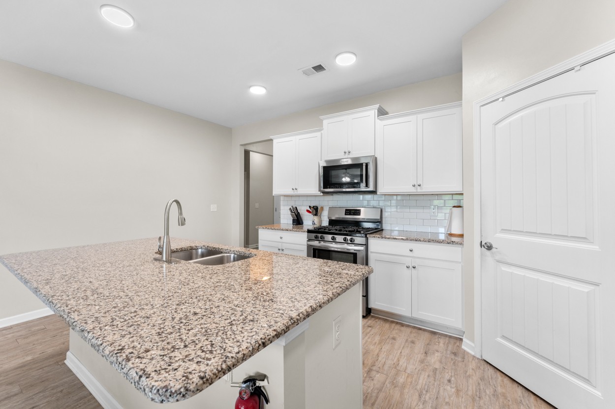 721 Prominence Road Columbia, TN 38401 - Photo 15 of 31 Gallery Image 15