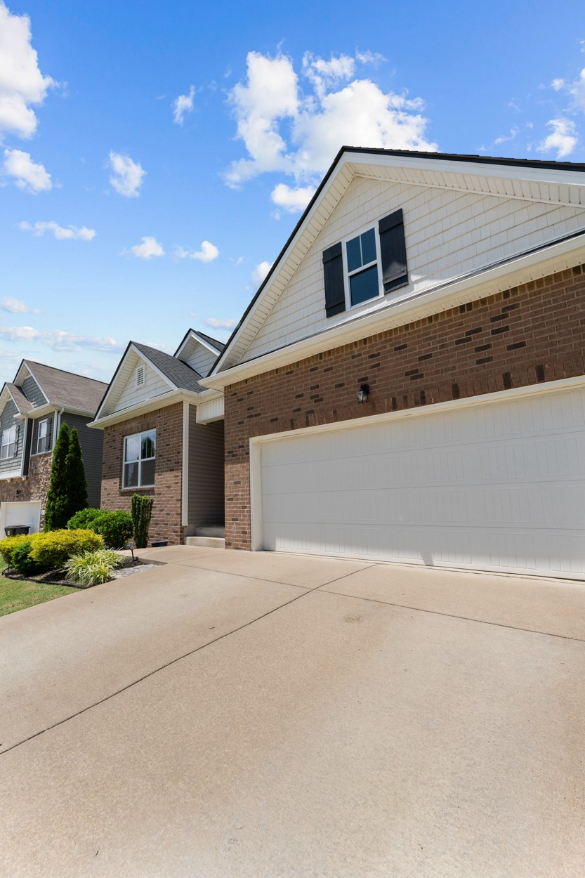 721 Prominence Road Columbia, TN 38401 - Photo 3 of 31 Gallery Image 3