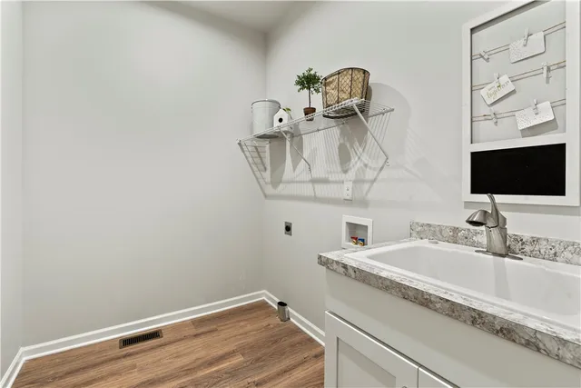 $489,900 | 3074 Pierce Brk Trail, Canandaigua Town, NY 14424