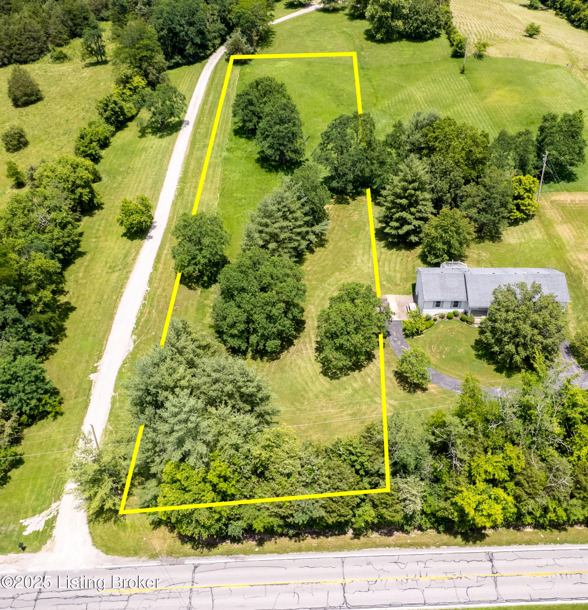 8 Frankfort Road Waddy, KY 40076 - Photo 1 of 7 Tract 8 Frankfort Rd