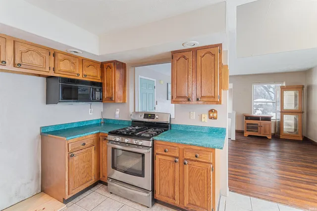 $260,000 | 808 Rose Street, Elkhart, IN 46514