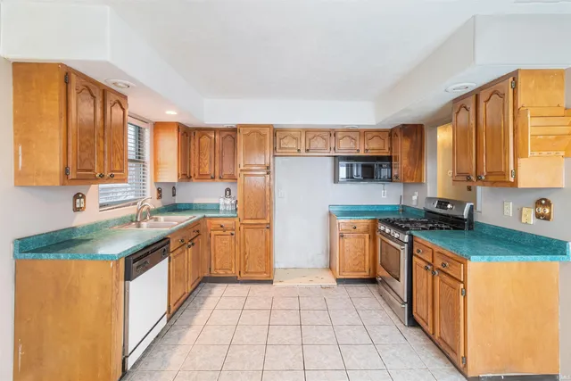 $260,000 | 808 Rose Street, Elkhart, IN 46514