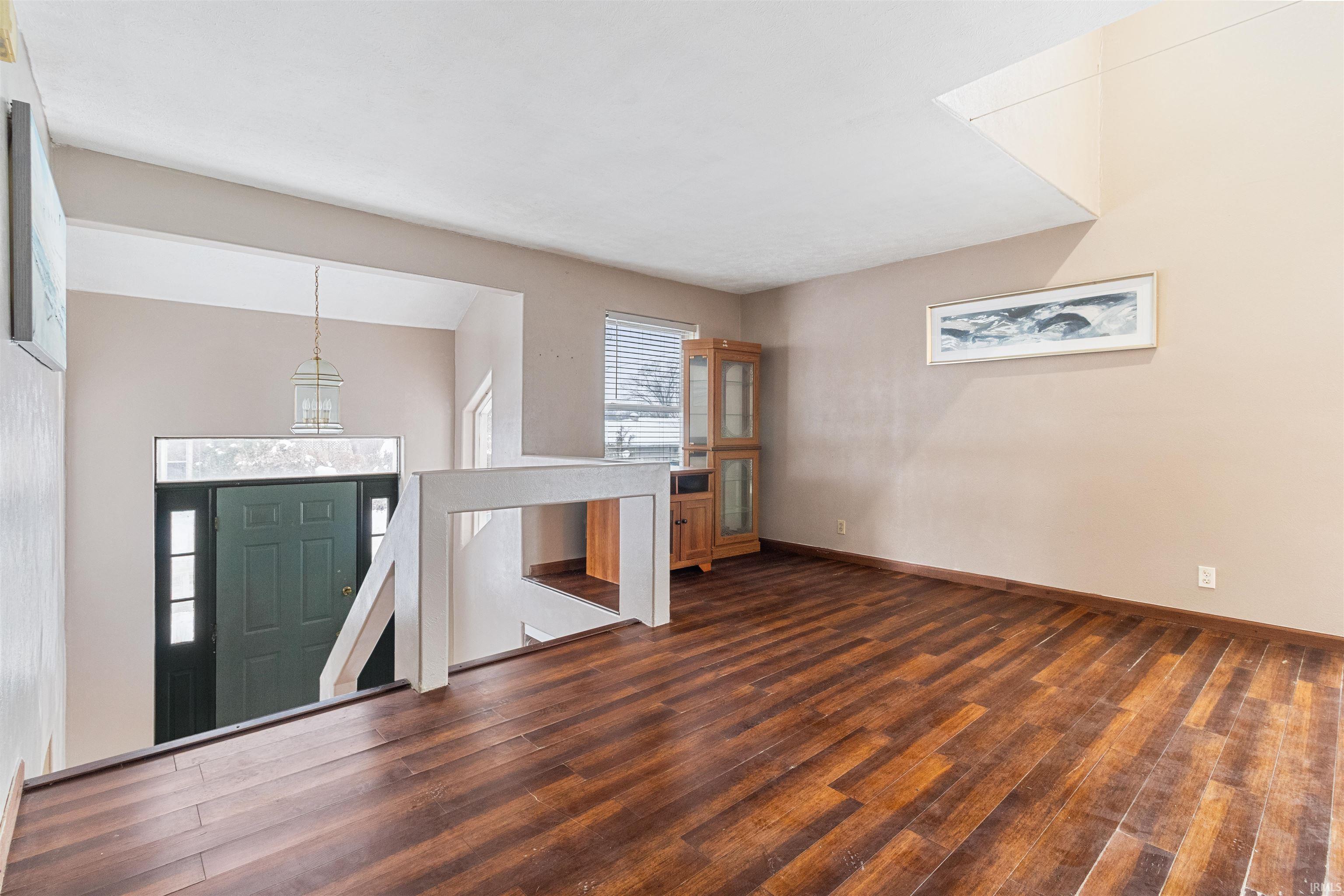 808 Rose Street Elkhart, IN 46514 - Photo 9 of 36