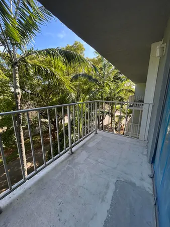 $1,550 | 1805 Sans Souci Boulevard, Unit 507, North Miami, FL 33181