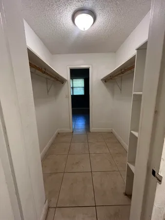 $1,550 | 1805 Sans Souci Boulevard, Unit 507, North Miami, FL 33181