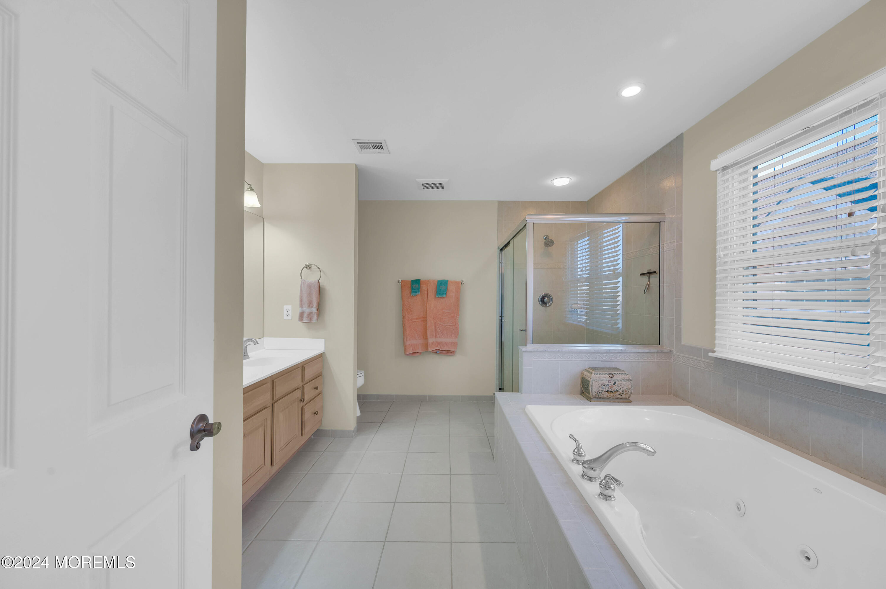 400 New Bedford Road Belmar, NJ 07719 - Photo 15 of 37 Master Bath
