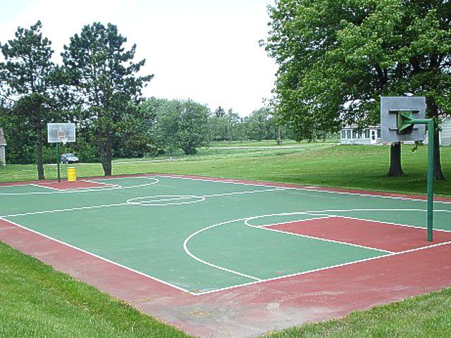 152 Beachview Court Varna, IL 61375 - Photo 46 of 49 a view of a tennis court
