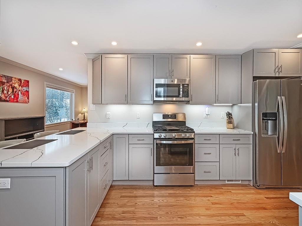 461 Fairview Road Pittsburgh, PA 15238 - Photo 13 of 40 Gallery Image 13
