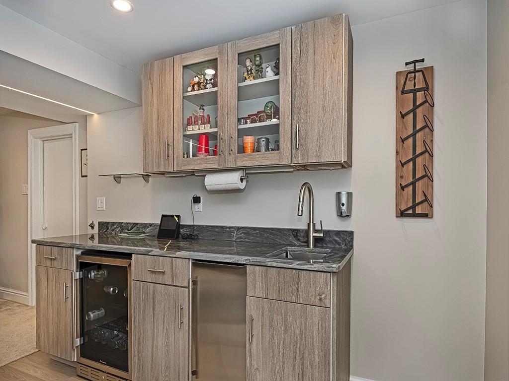 461 Fairview Road Pittsburgh, PA 15238 - Photo 30 of 40 Gallery Image 30