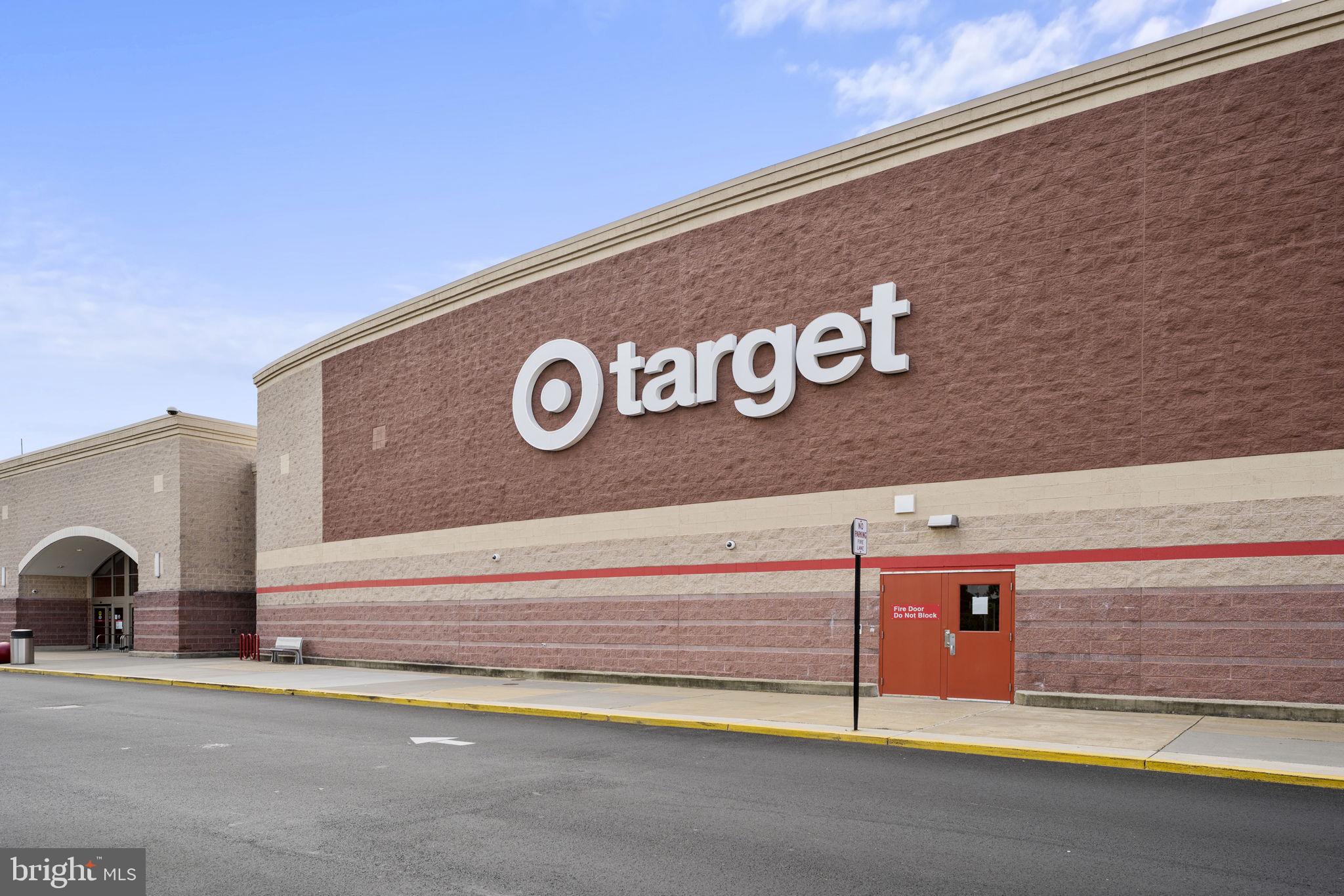 14218 Newbrook Drive Chantilly, VA 20151 - Photo 24 of 45