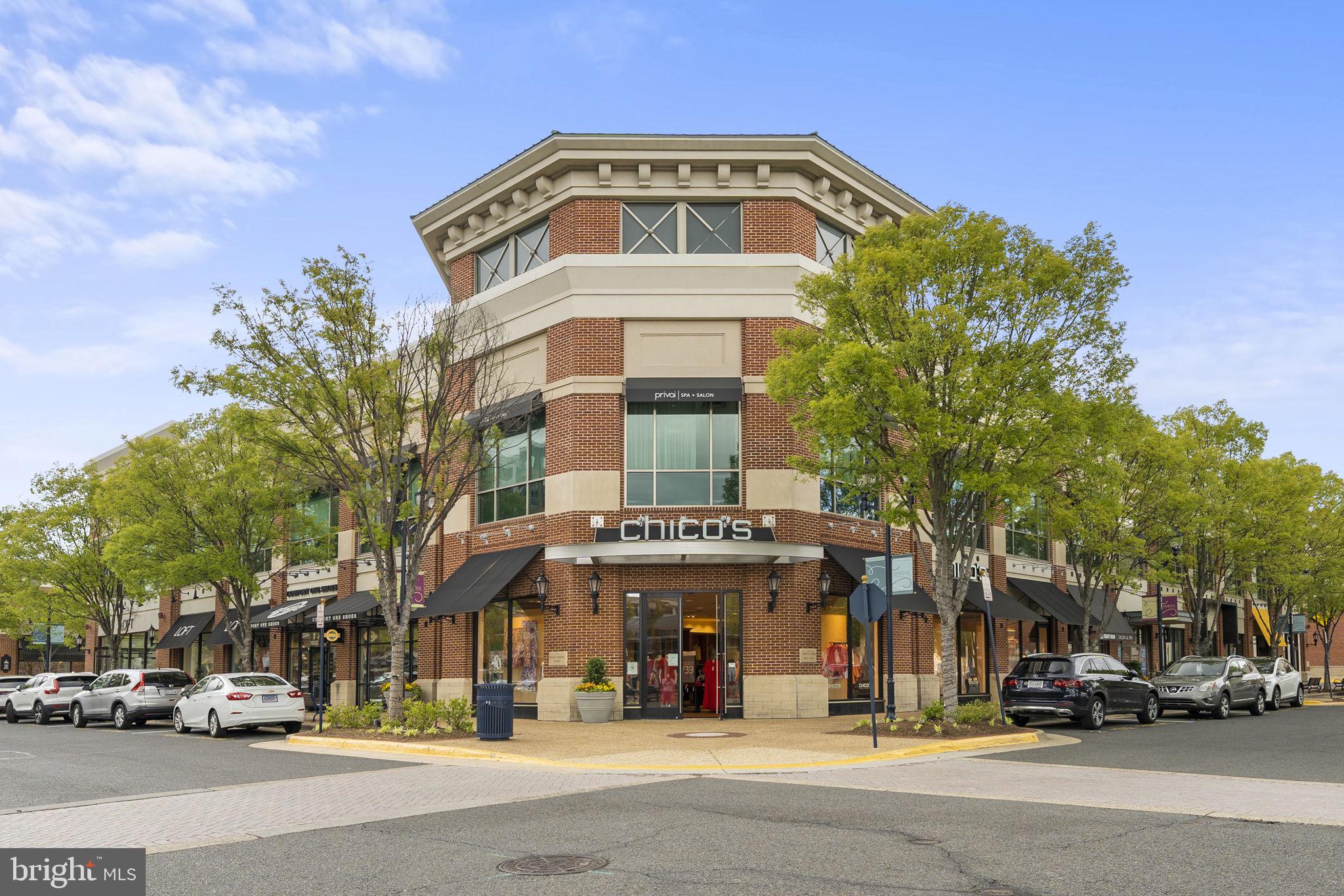 14218 Newbrook Drive Chantilly, VA 20151 - Photo 28 of 45