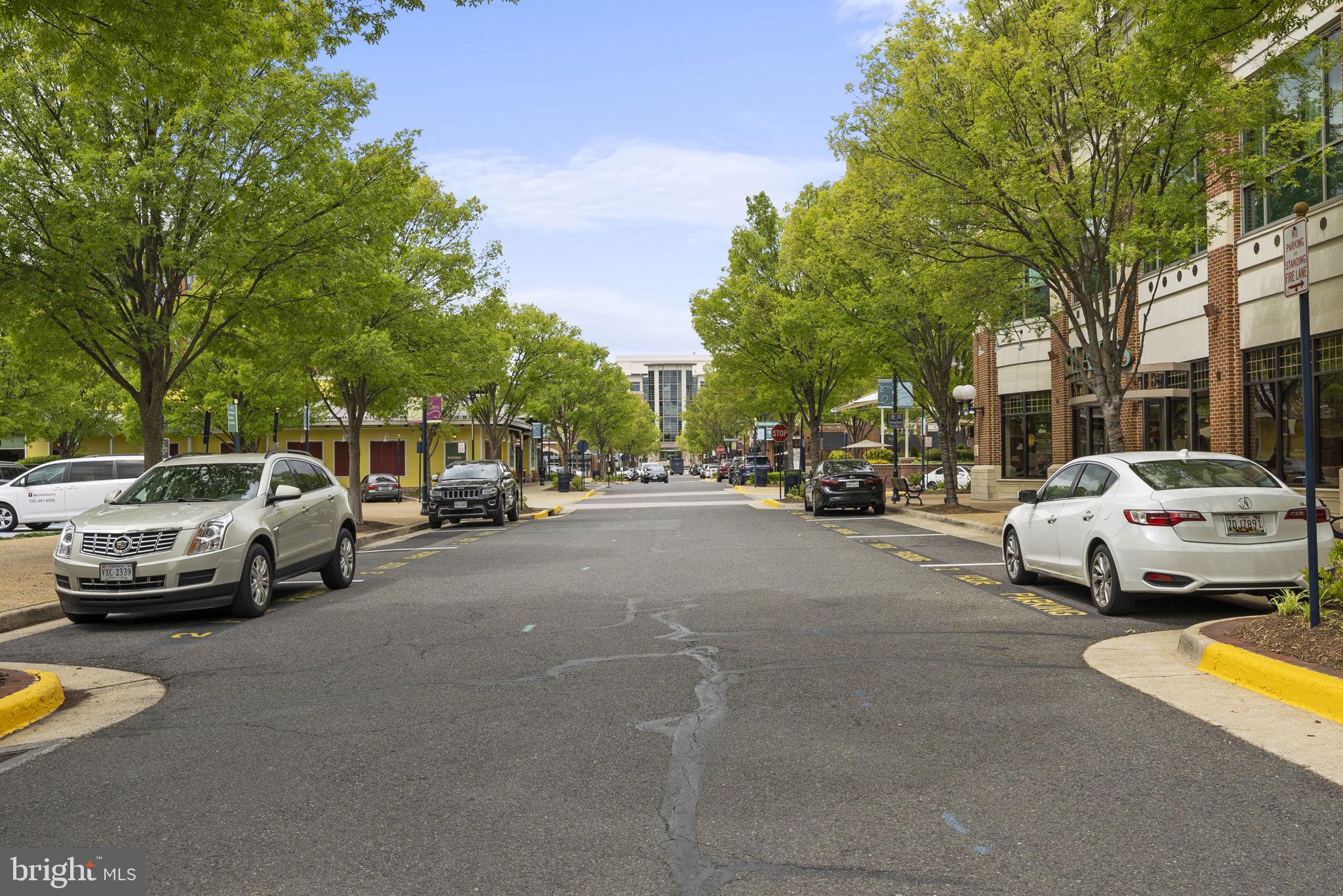 14218 Newbrook Drive Chantilly, VA 20151 - Photo 34 of 45