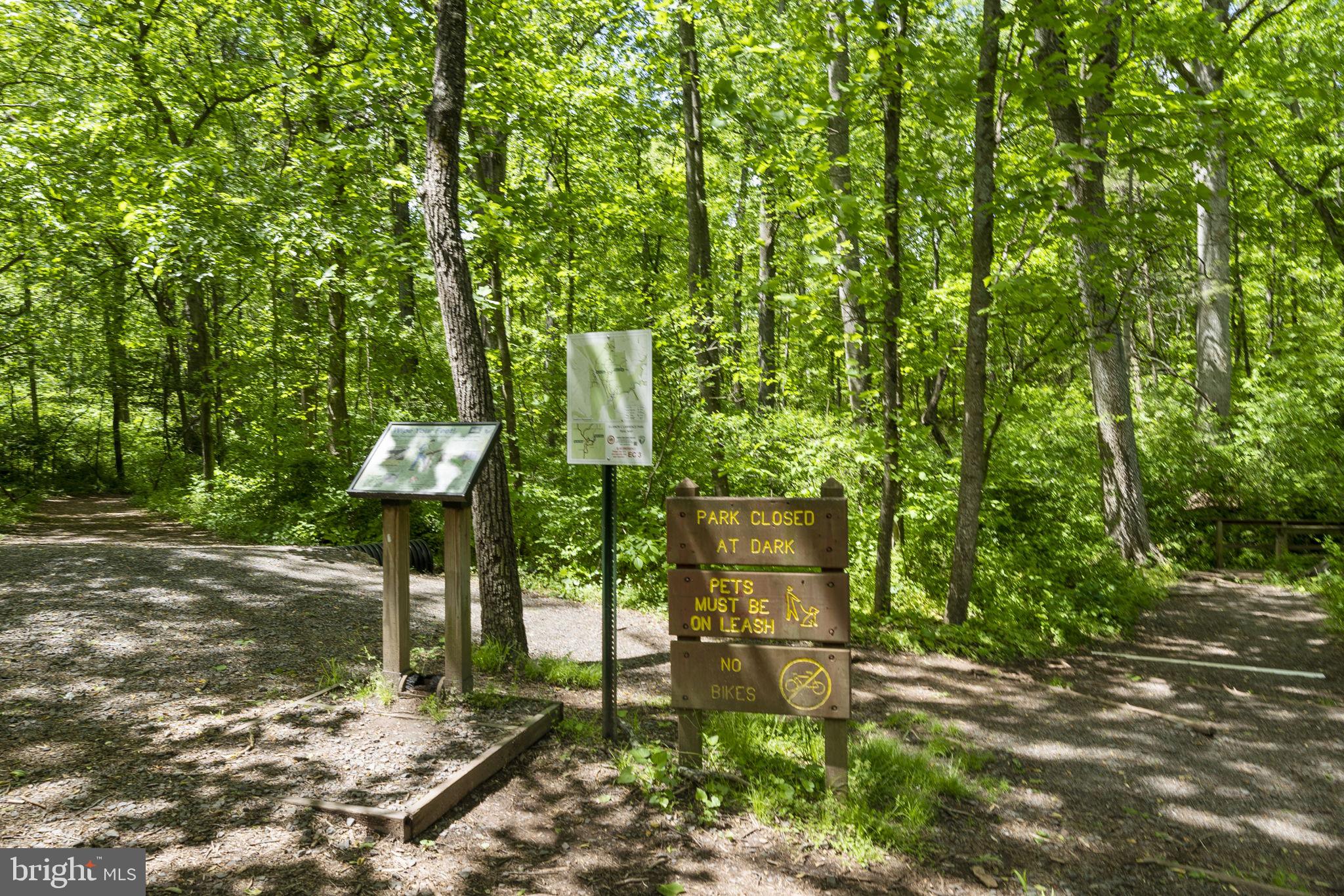 14218 Newbrook Drive Chantilly, VA 20151 - Photo 42 of 45