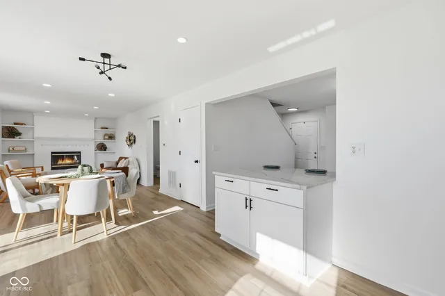 $330,000 | 12151 Bearsdale Drive, McCordsville, IN 46055