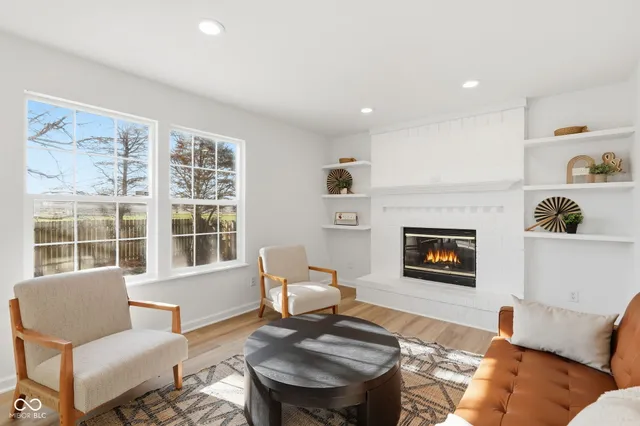 $330,000 | 12151 Bearsdale Drive, McCordsville, IN 46055