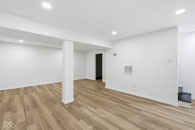 $330,000 | 12151 Bearsdale Drive, McCordsville, IN 46055