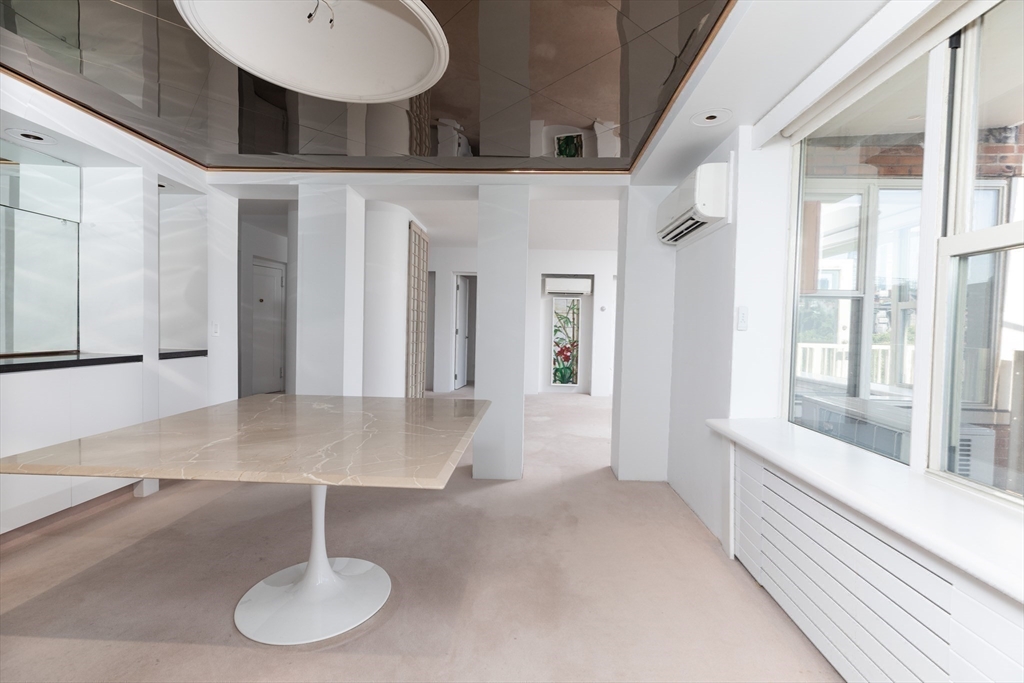 145 Pinckney Street, Unit 603605 Boston, MA 02114 - Photo 11 of 38