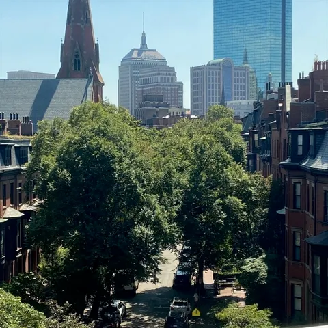 $1,900,000 | 145 Pinckney Street, Unit 603605, Boston, MA 02114