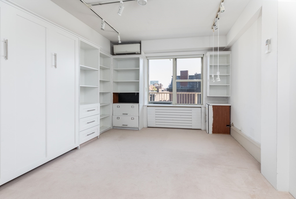 145 Pinckney Street, Unit 603605 Boston, MA 02114 - Photo 25 of 38