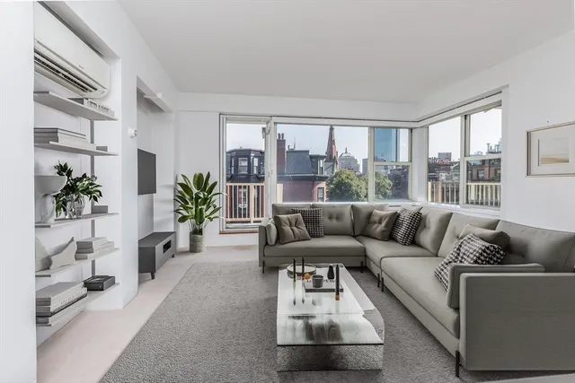 $1,900,000 | 145 Pinckney Street, Unit 603605, Boston, MA 02114