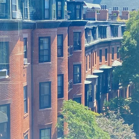 $1,900,000 | 145 Pinckney Street, Unit 603605, Boston, MA 02114