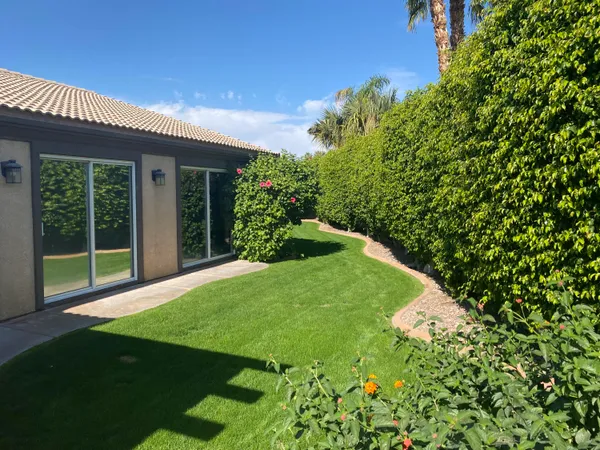 a view of an outdoor space and a yard