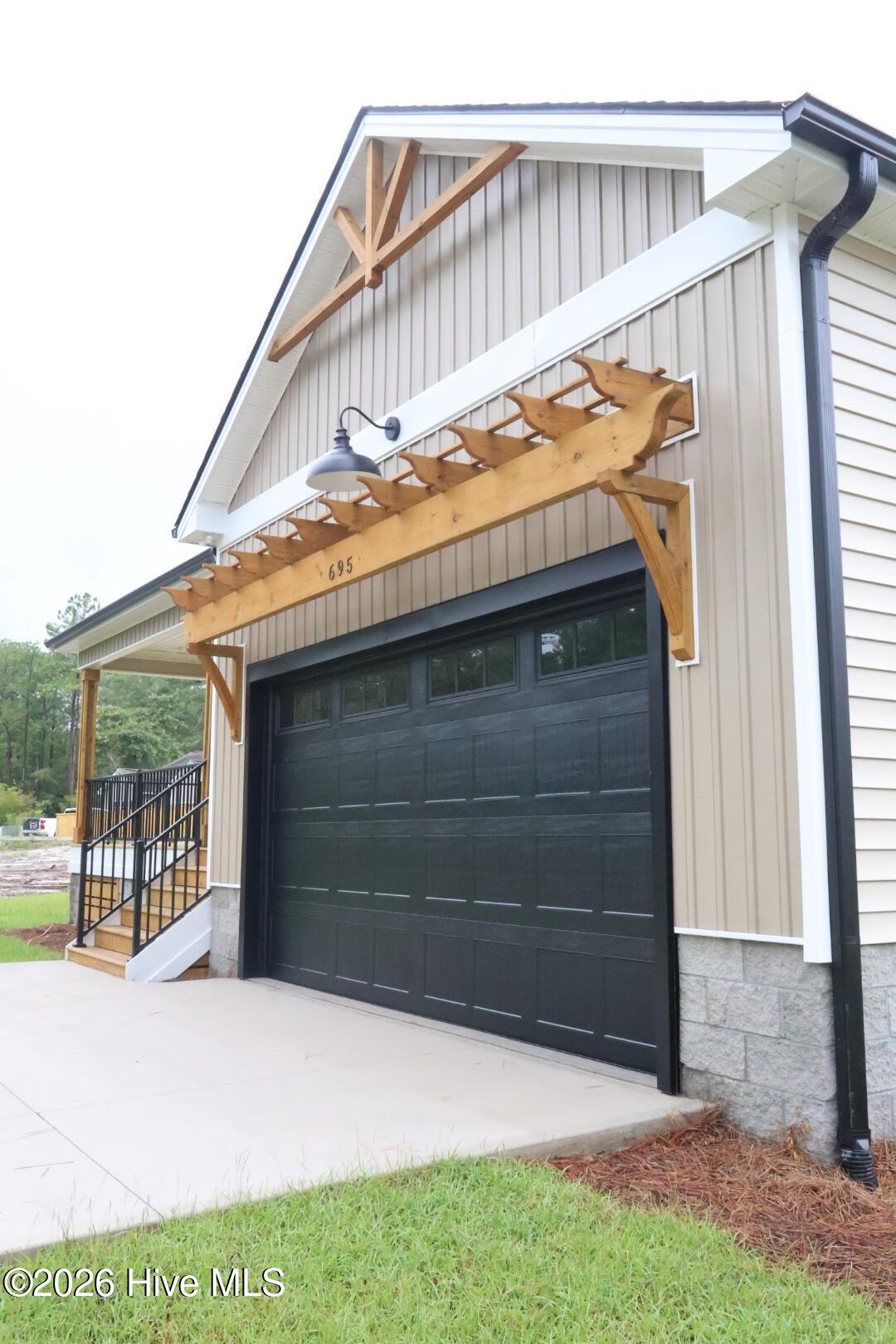 695 Stone Ridge Road Southwest Supply, NC 28462 - Photo 4 of 18 Garage