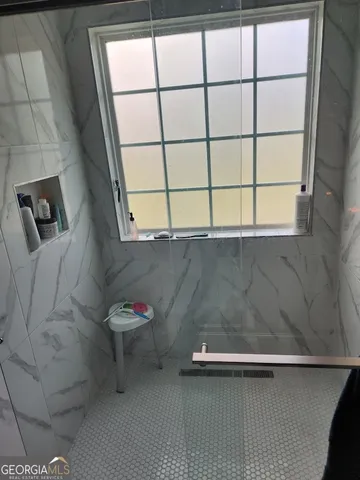 a close view of sink