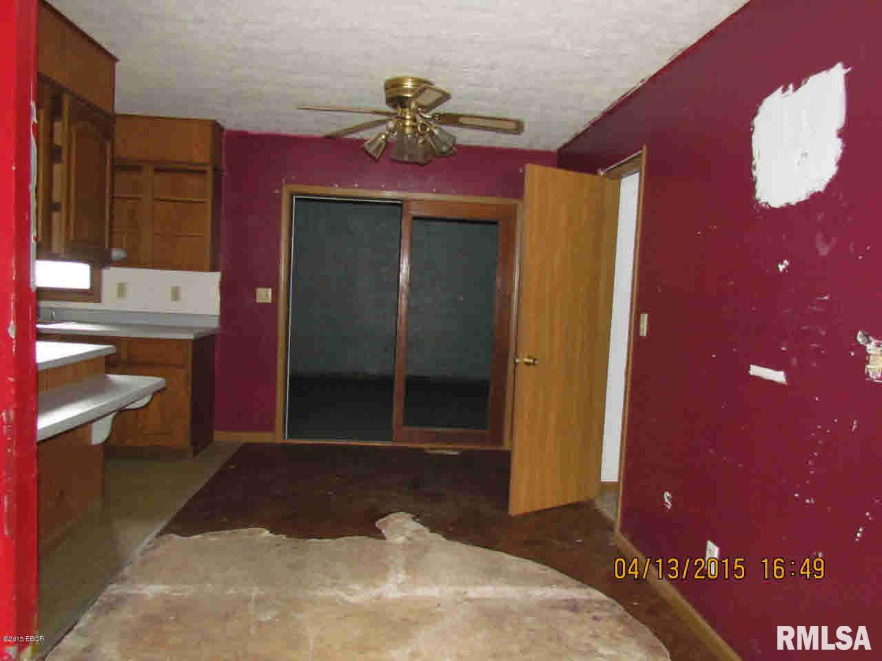 6570 Reevesville Road Grantsburg, IL 62943 - Photo 5 of 12