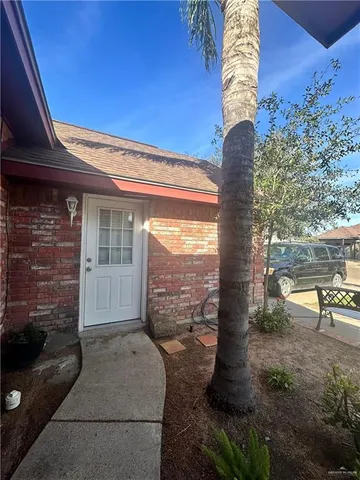 $800 | 3509 North 29th Lane, Unit 1, McAllen, TX 78501