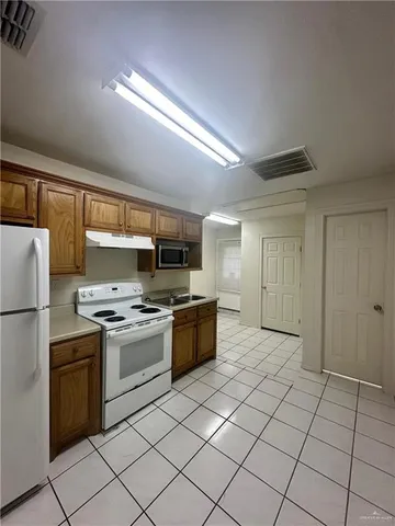 $800 | 3509 North 29th Lane, Unit 1, McAllen, TX 78501