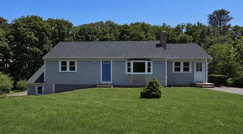 100 Village Lane Wellfleet, MA 02667 - Photo 2 of 37