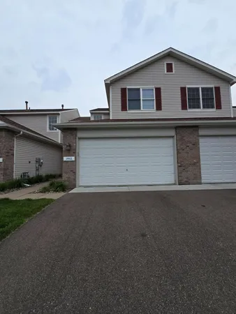 $2,400 | 3912 Everest Lane North, Plymouth, MN 55446