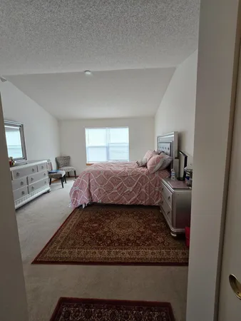 $2,400 | 3912 Everest Lane North, Plymouth, MN 55446