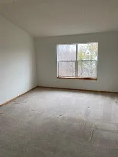 $2,400 | 3912 Everest Lane North, Plymouth, MN 55446