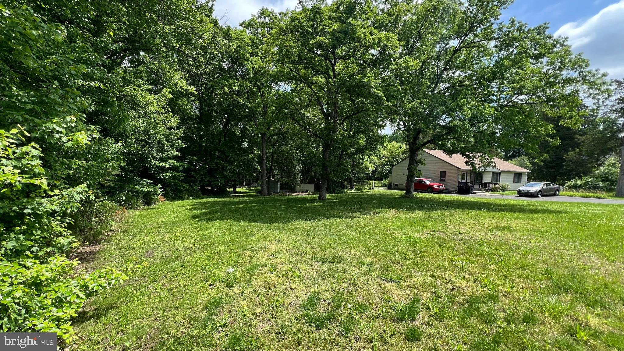 2702 County House Road Woodbury, NJ 08096 - Photo 4 of 8 Gallery Image 4