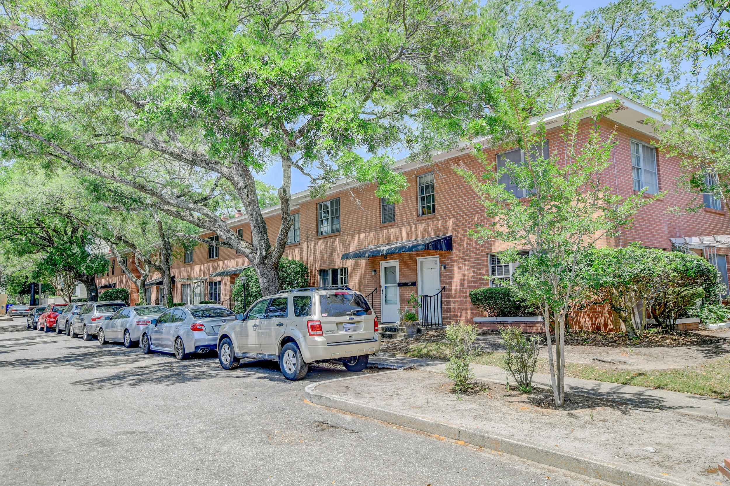 173 Rutledge Avenue, Unit Q Charleston, SC 29403 - Photo 16 of 27 DSC_6256_57_58_59_60