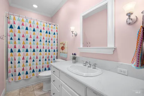 $2,450,000 | 3075 West Balata Court, Meridian, ID 83646