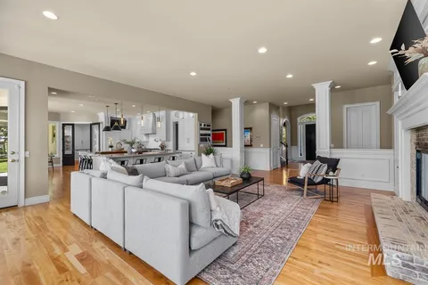 $2,450,000 | 3075 West Balata Court, Meridian, ID 83646