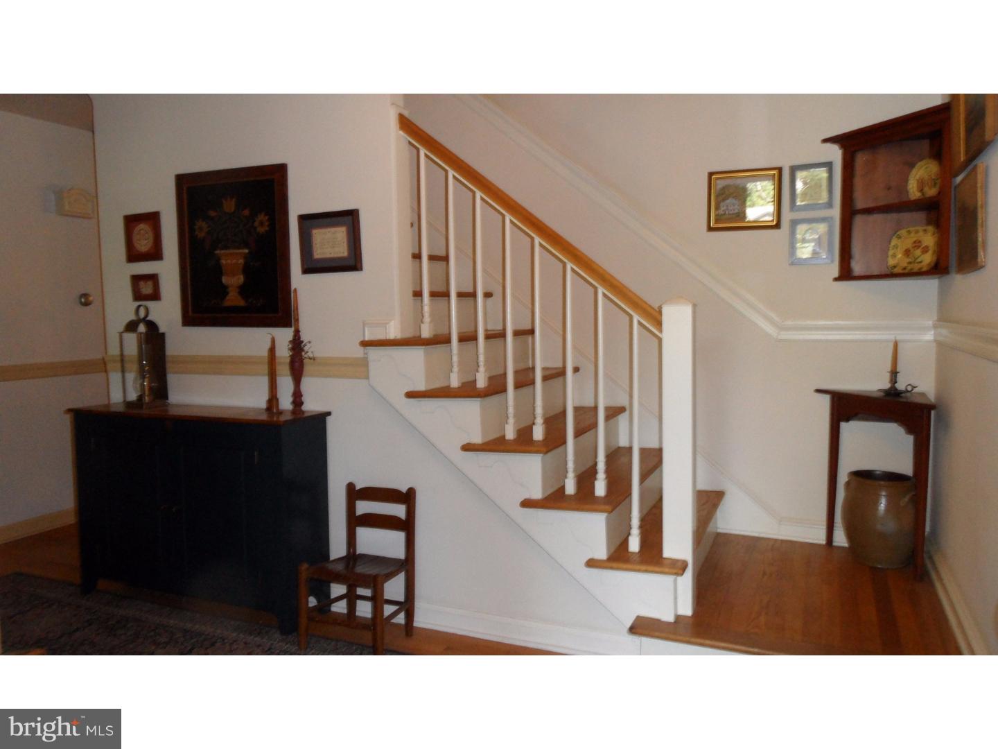 685 Spring Valley Road Doylestown, PA 18901 - Photo 4 of 21