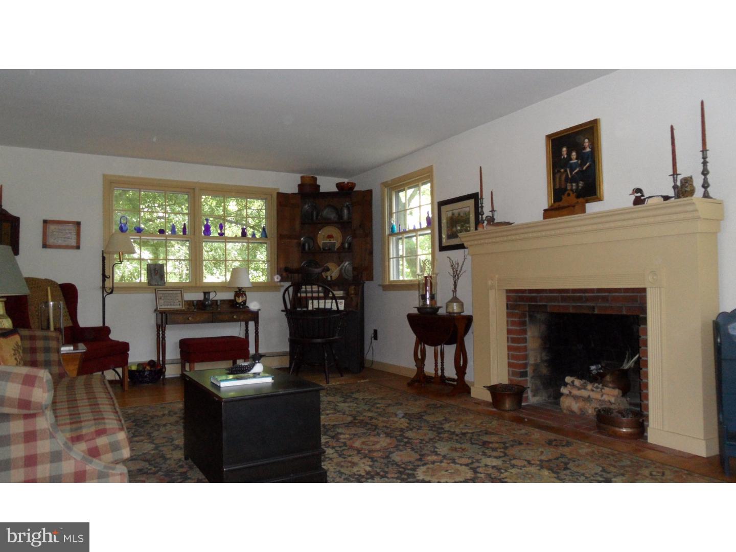 685 Spring Valley Road Doylestown, PA 18901 - Photo 6 of 21