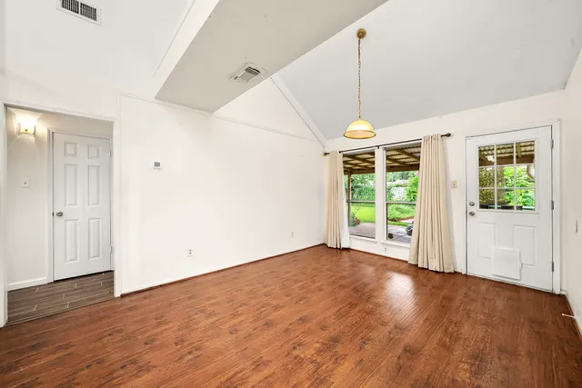 $269,000 | 902 Mesa Terrace Drive, Katy, TX 77450