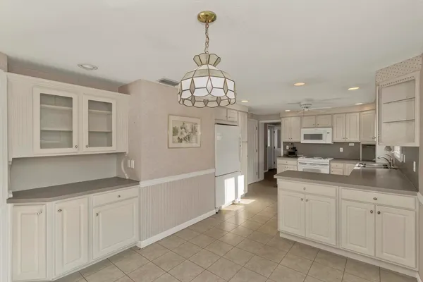 $390,000 | 309 Island Pond Road, Springfield, MA 01118